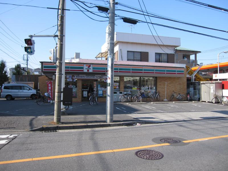 【コンビニエンスストア】セブンイレブン　足立大谷田店まで270ｍ