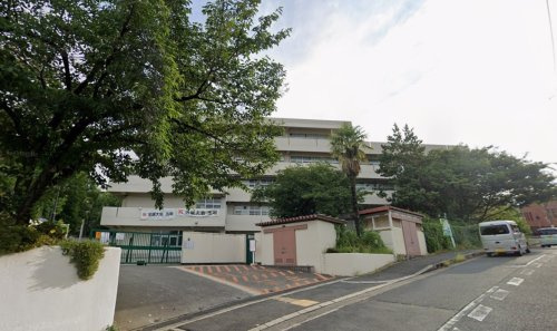 【中学校】吹田市立山田東中学校まで320ｍ