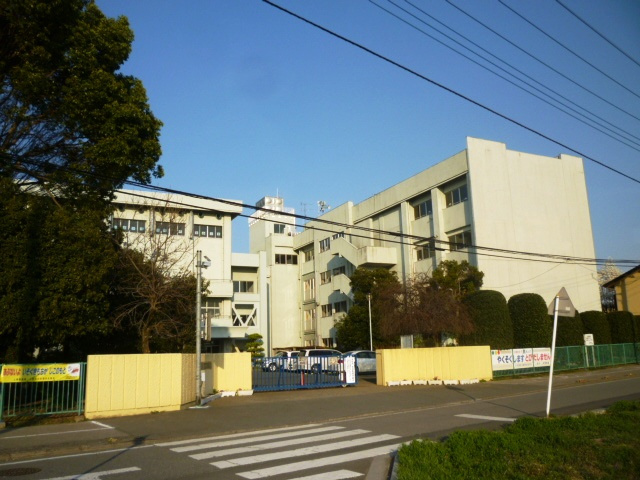 【小学校】上尾市立大石南小学校まで734ｍ