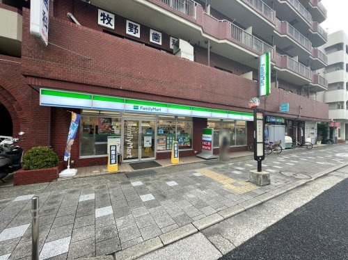 【コンビニエンスストア】ファミリーマート　灘桜口店まで117ｍ