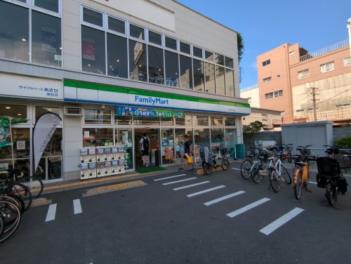 【コンビニエンスストア】ファミリーマートまで1008ｍ