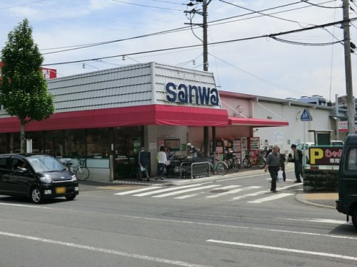 【スーパー】三和　境川店まで191ｍ