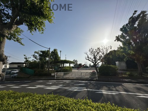 【公園】本郷台三丁目公園まで162ｍ