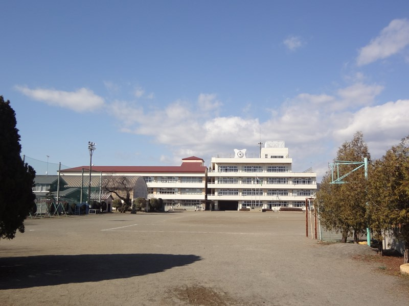 【小学校】犬伏小学校まで730ｍ