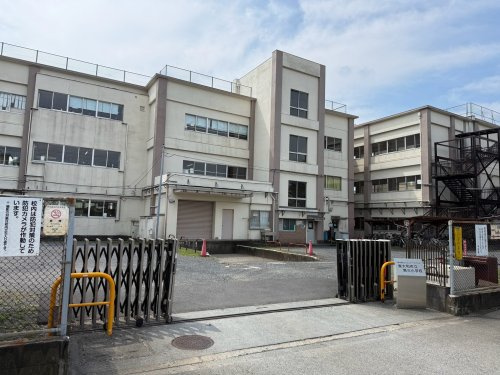 【小学校】東大和市立第三小学校まで722ｍ