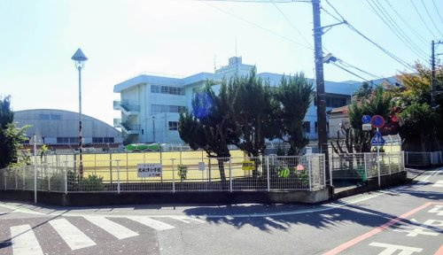 【小学校】所沢市立北秋津小学校まで718ｍ