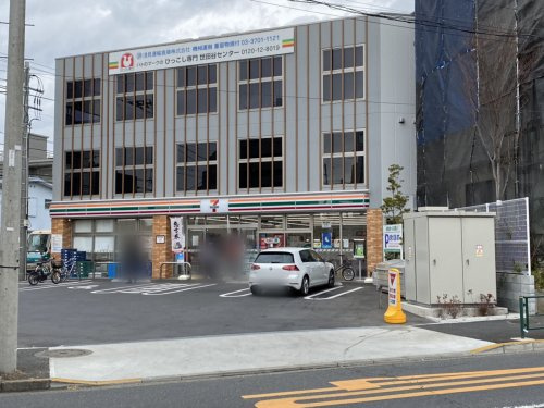 【コンビニエンスストア】セブンイレブン世田谷日体大前店まで438ｍ