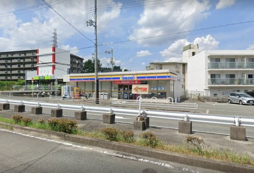 【コンビニエンスストア】ミニストップ　吹田佐井寺1丁目店まで236ｍ