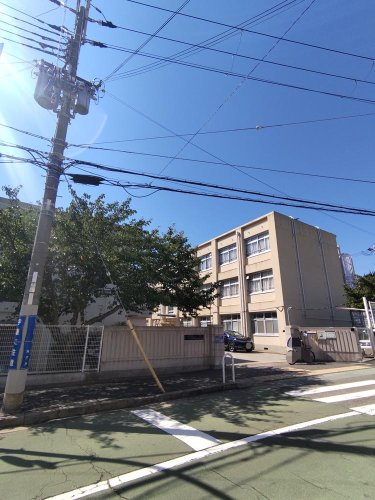 【小学校】舞子小学校まで328ｍ