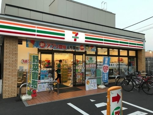 【コンビニエンスストア】セブンイレブン　葛飾奥戸2丁目店まで259ｍ