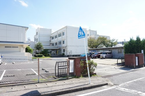 【小学校】各務原市立蘇原第二小学校まで642ｍ