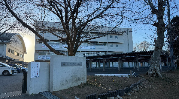 【中学校】牛久市立牛久第一中学校まで1441ｍ
