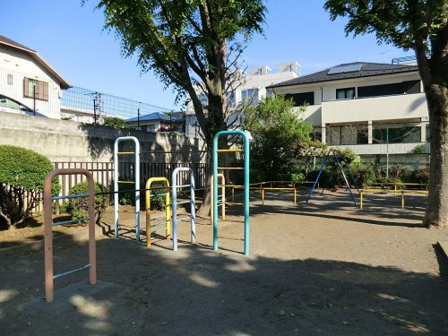 【公園】天神公園まで336ｍ