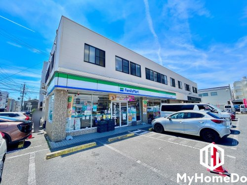 【コンビニエンスストア】ファミリーマート　新長喜町店まで517ｍ