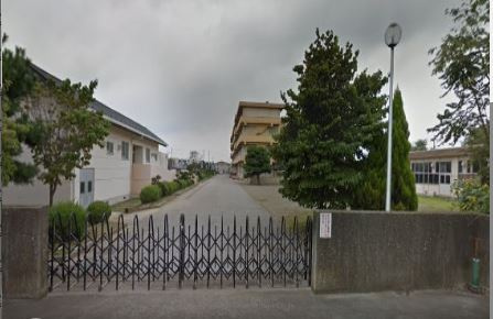 【中学校】小山市立大谷中学校まで810ｍ