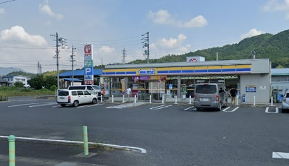 【コンビニエンスストア】ミニストップ下米田町店まで2520ｍ