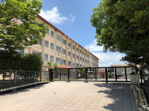 【中学校】鹿児島市立西紫原中学校まで365ｍ