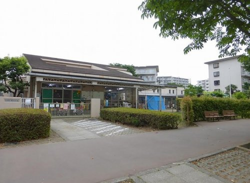 【保育園】館第二すぎのこ保育園まで390ｍ