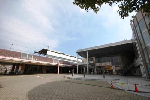 【駅】いずみ中央まで267ｍ