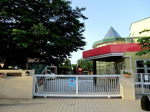 【幼稚園】認定こども園いづみ幼稚園まで130ｍ