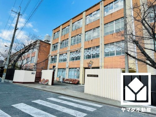 【中学校】京都市立栗陵中学校まで622ｍ