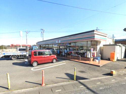 【コンビニエンスストア】セブンイレブン　久喜六万部店まで672ｍ