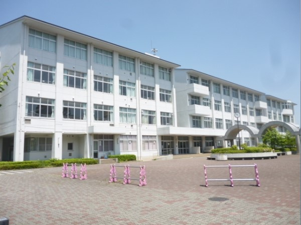 【小学校】下柚木小学校まで1026ｍ