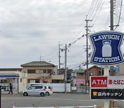 【コンビニエンスストア】ローソン　加古川平岡町高畑店まで870ｍ