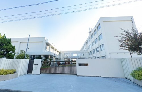 【小学校】姫路市立高岡西小学校まで644ｍ