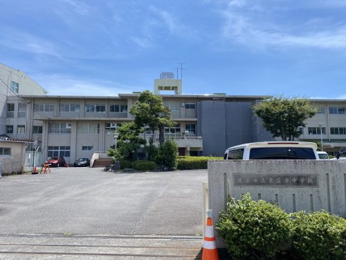【中学校】焼津市立東益津中学校まで637ｍ