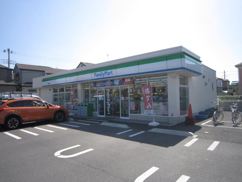 【コンビニエンスストア】ファミリーマート　久喜吉羽店まで550ｍ