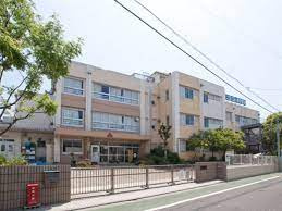 【小学校】江戸川区立一之江小学校まで900ｍ
