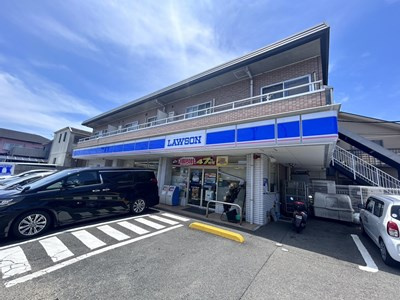 【コンビニエンスストア】ローソン　保土ヶ谷新桜ヶ丘店まで549ｍ