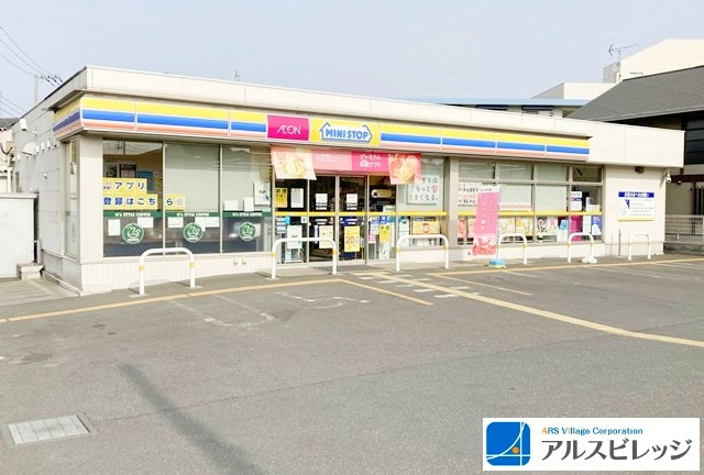 【コンビニエンスストア】ミニストップ　富士見鶴瀬東店まで265ｍ