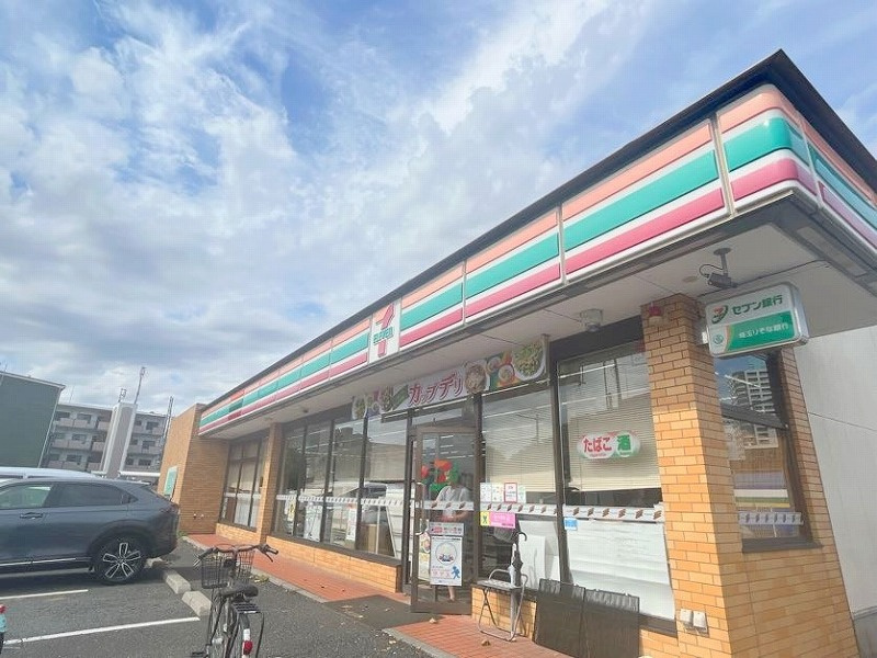 【コンビニエンスストア】セブンイレブン　大井市沢店まで800ｍ