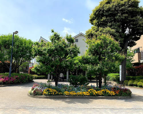 【公園】祐天寺一丁目ふれあい公園まで367ｍ