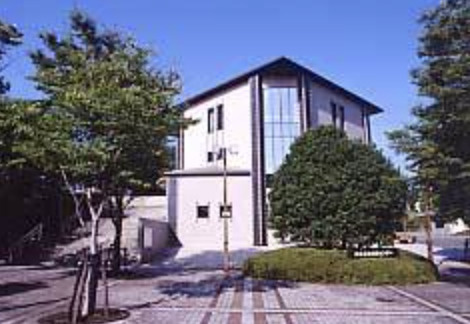 【市役所・区役所】東松山市　高坂丘陵市民活動センターまで653ｍ
