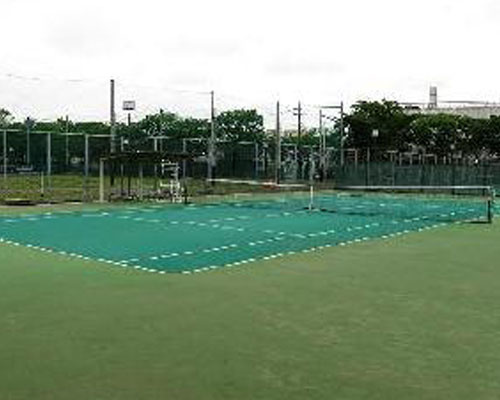 【スポーツ施設】目黒区民センター庭球場まで288ｍ