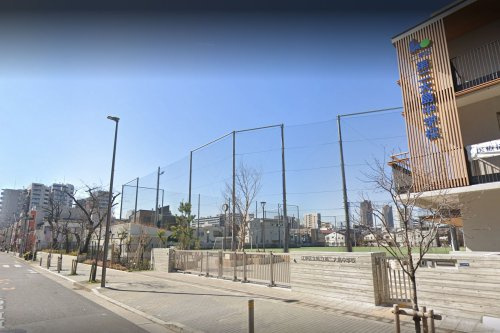 【中学校】第二大島中学校まで334ｍ