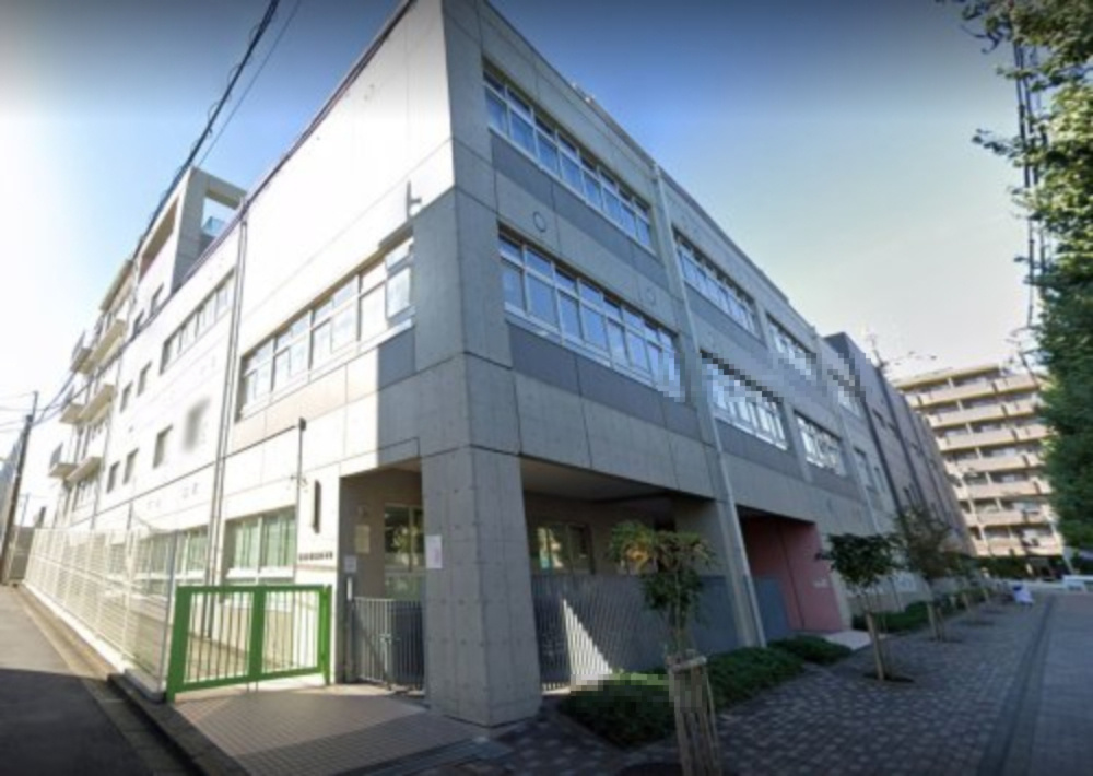 【小学校】桜小学校まで495ｍ
