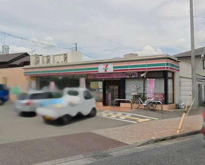 【コンビニエンスストア】セブンイレブン　伊丹昆陽8丁目店まで626ｍ