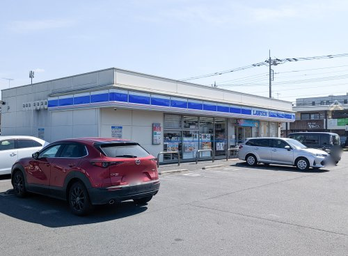 【コンビニエンスストア】ローソン　小山西城南三丁目店まで635ｍ