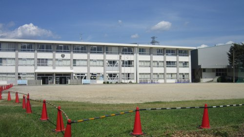 【小学校】関市立下有知小学校まで1938ｍ