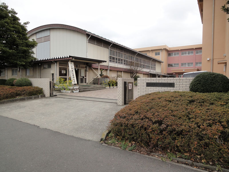 【小学校】相模原市立くぬぎ台小学校まで530ｍ