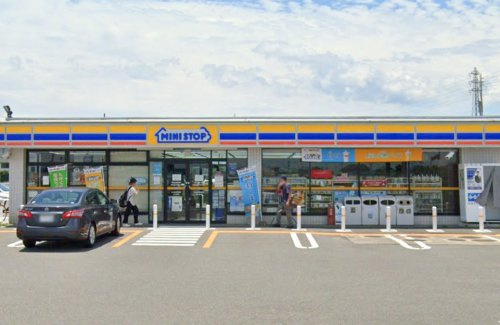 【コンビニエンスストア】ミニストップ　津島鹿伏兎町店まで1412ｍ