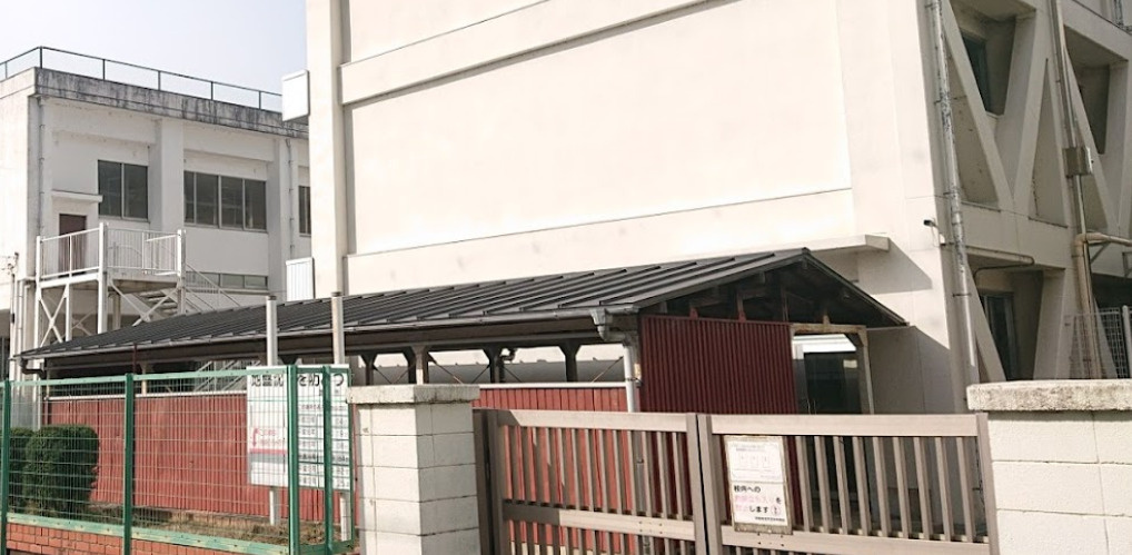 【中学校】津島市立天王中学校まで691ｍ