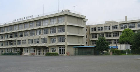 【小学校】武蔵村山市立雷塚小学校まで450ｍ