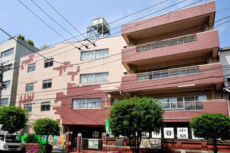 【小学校】新宿区立市谷小学校まで587ｍ