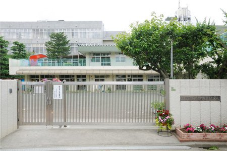 【保育園】世田谷区立西之谷保育園まで878ｍ