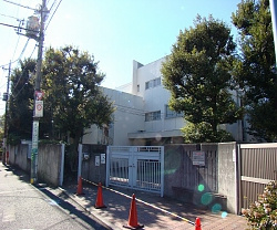 【幼稚園】光塩女子学院　幼稚園まで1194ｍ